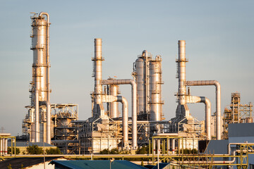 Fototapeta na wymiar Petrol chemical plant in Map Ta Phut sub district, Rayong province of Thailand at evening sky. Large industry of oil and gas for global business. Suit for concept of fuel power business, demand supply