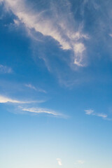 Fototapeta premium 夏の空 夕暮れの時の空と雲266