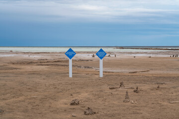 Signs 