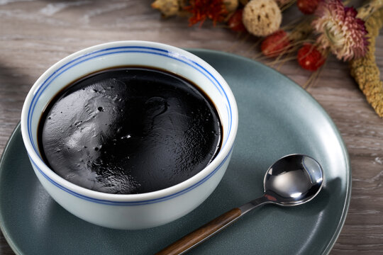 Traditional sweet soup dessert from Guangdong and Guangxi, China, Guilinggao black jelly