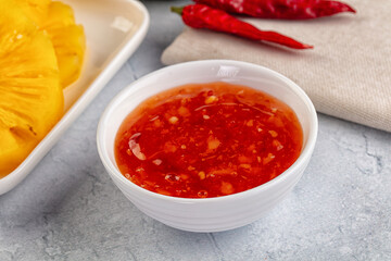 Sweet and spicy chili pineapple sauce