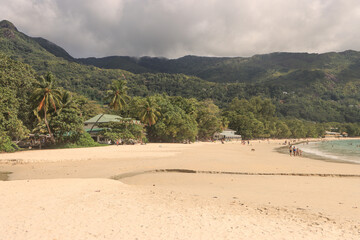 Traumstrand Beau Vallon auf Mahé (Seychellen)