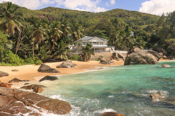 Traumstrand im Norden von Mahé (Seychellen)