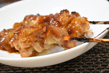 焼鳥（鶏皮串）