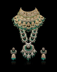 Luxury Bridal Necklace and Earrings with Kundan and Emerald Design