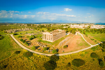 Naklejka premium Hera Temple aerial panoramic view at Selinunte acropolis