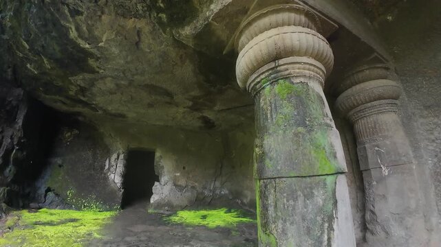 Exploring Elephanta Caves, Ancient Rock-Cut UNESCO Heritage Site in Mumbai, Maharashtra, India
