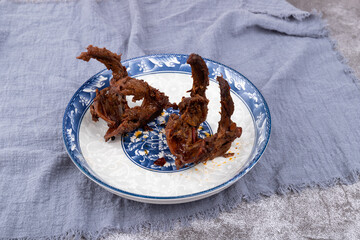 Spicy and fragrant duck wings and duck frames