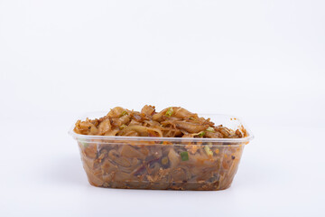 The fried rice noodles in the lunch box