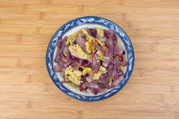 Onion and egg stir-fry on the plate