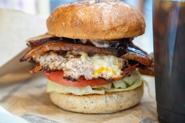 BLTバーガー（ベーコンレタストマト） ハンバーガー