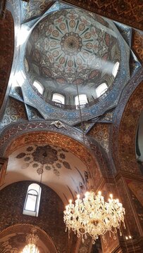 Interior de la Catedral de Echmiadzin, Armenia