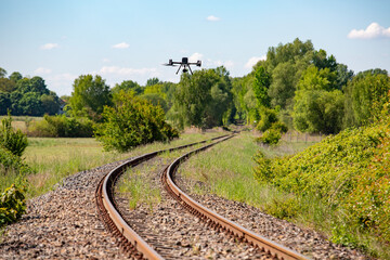Drohne zur Vermessung stillgelegter Gleise © Dominik Rueß