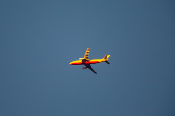 Frachflugzeug beim Start