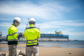Fototapeta premium Port officials are planning to prepare a place for cargo ships to dock on the coast