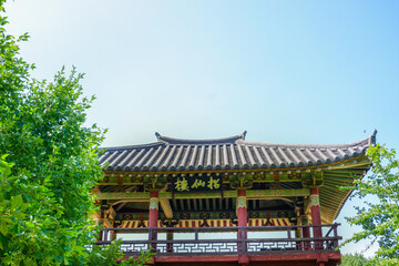 Fototapeta premium Korean style wall and roof, bukchon hanok villageTraditional Korean style architecture in Seoul South Korea.