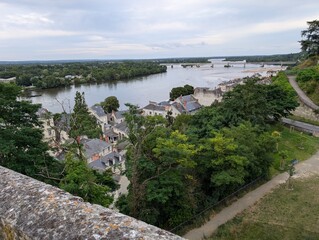 Pont végétalisé habité