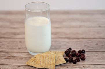 Healthy Snack with Milk, Crackers, and Berries