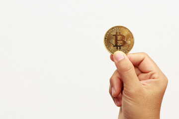 how bitcoin works including other cryptocurrencies It runs on a technology called 'Blockchain', which is a highly secure technology.