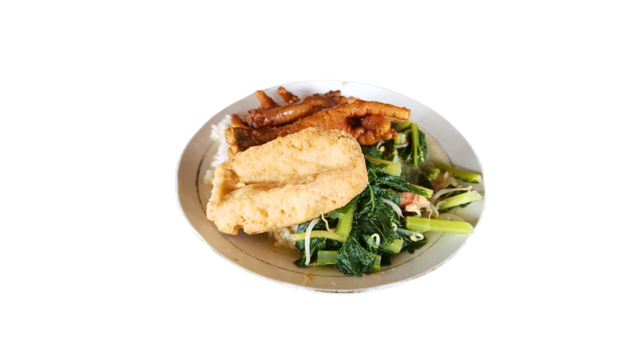 Isolated PNG image of a savory dish featuring white rice, green vegetables, and braised chicken feet on a plate. Ideal for menu mockups, food apps, or culinary design visuals.