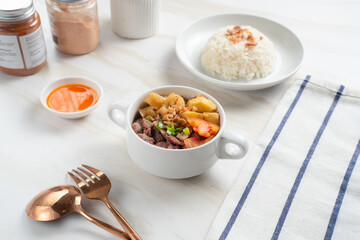 Soto Daging. Soto meat is a soupy dish made from beef stock seasoned with various spices. Perfect for recipes, articles or any cooking content.