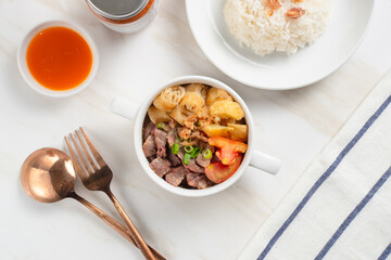 Soto Daging. Soto meat is a soupy dish made from beef stock seasoned with various spices. Perfect for recipes, articles or any cooking content.
