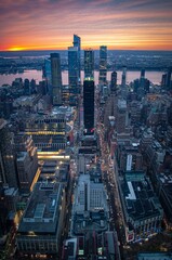 Fototapeta premium Manhattan Skyline and Hudson Yards at Sunset