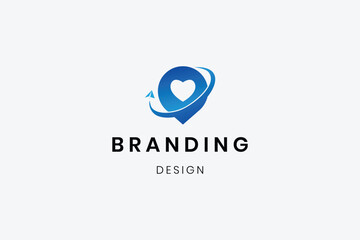 Obraz premium Modern and geometric love airplane logo template