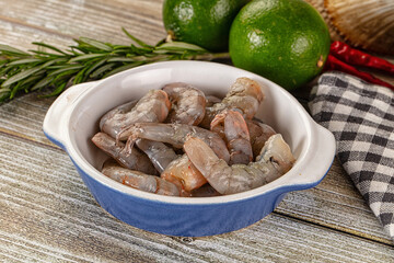Raw peeled shrimp for cooking