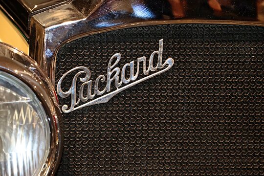 Packard car logo, retro car