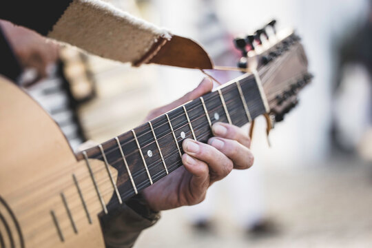 campanica Portuguese traditional guitar