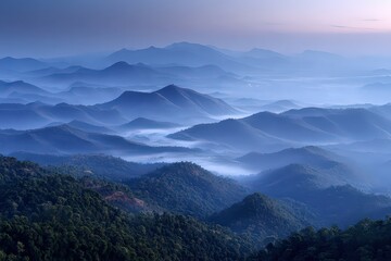 Obraz premium Misty Mountain Range Sunrise Viewpoint