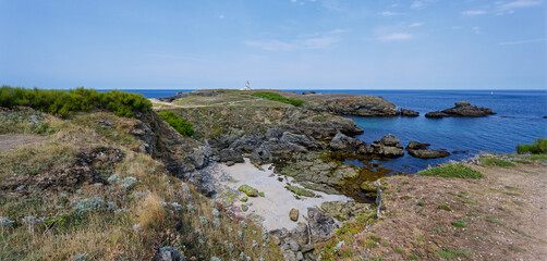 Paysage du littoral &agrave; la Pointe des Poulains &agrave; Belle-&Icirc;le-en-Mer, dans le Morbihan, France