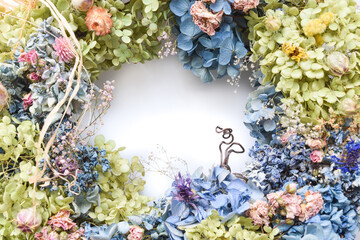 ドライフラワーのリース