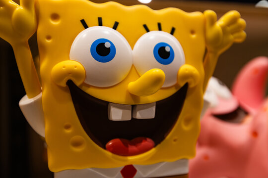SpongeBob SquarePants and Patrick Star Figurines.