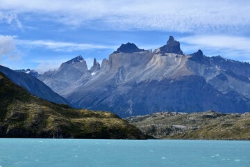 Vista de los cuernos en el Parque Nacional Torres del Paine, Patagonia chilena. 