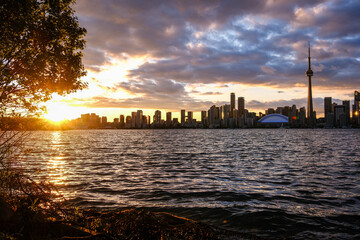 Fototapeta premium sunset over the city