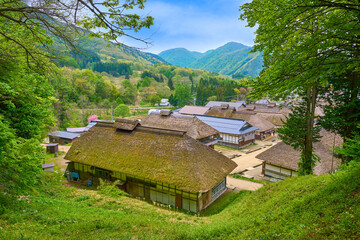 新緑の福島県南会津郡下郷町 茅葺屋根の大内宿(おおうちじゅく)の風景