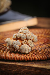 Yunnan Wenshan Panax Ginseng Roots on Bamboo Mat - Traditional Chinese Medicinal Herbs