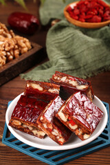 Xinjiang Red Date Walnut Pie Squares - Traditional Chinese Snack with Nuts and Dates