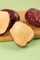 Xinjiang Red Dates Dried Fruit Cut Half Traditional Chinese Jujube Sweet Healthy Snack Food