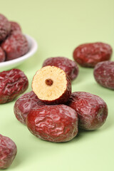 Hang-dried Ruoqiang Native Jujubes from Xinjiang China Red Dates Traditional Superfruit Healthy Snack Food