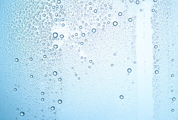 ガラスに着いた水滴	