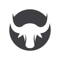 aggressive horned bull head logo design