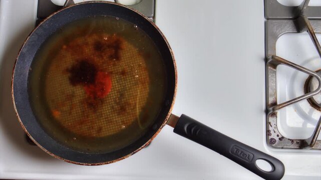 Time-Lapse Bacon Greese Solidifying