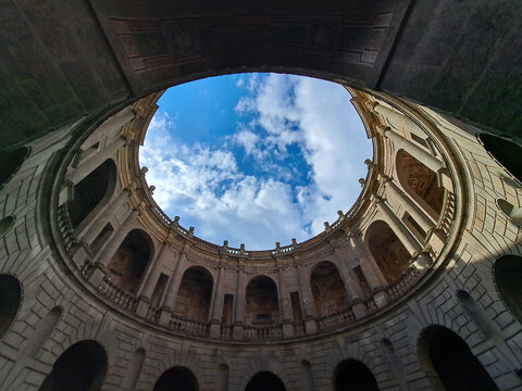 Palazzo farnese a Caprarola