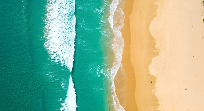 Ocean se rompe en la costa