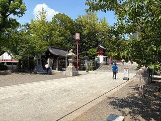 富岡八幡宮の境内