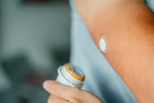 Healthcare Innovation in Injection Preparation Processes for Enhanced Patient Outcomes and Safety - Powered by Adobe