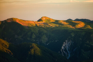 北アルプスの立山連峰の五色ヶ原